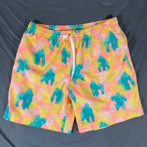 Chubbies Swim Trunks Men’s Large Gorilla Floral Pattern Lined Stretch Summer